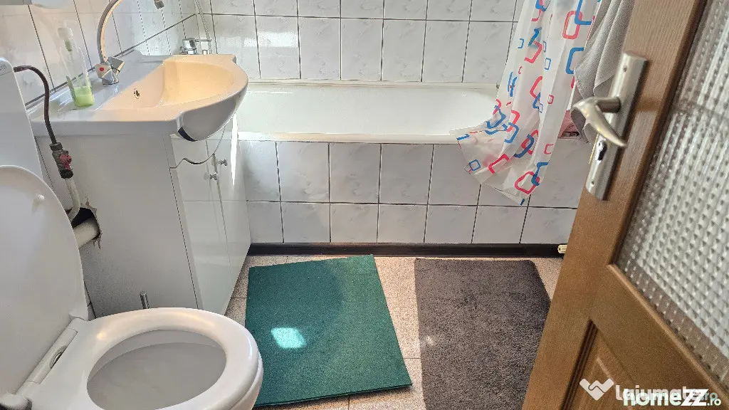 Vand apartament 3 camere dec. Deva, Zarandului, Pietei Centrale, et 5 - Deva (Hunedoara)