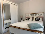 - Apartament La Cheie, Etaj 1, Zona Independentei - H. Bote
