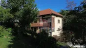 Casă in mijlocul naturii in orașul Câmpulung 