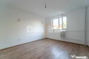 Apartament 1 cameră decomandat& renovat complet Tătăra...