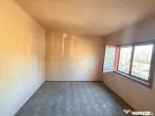 Casă cu 5 camere, Vatra Luminoasa