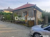 Casă frumoasă - zonă liniștită 