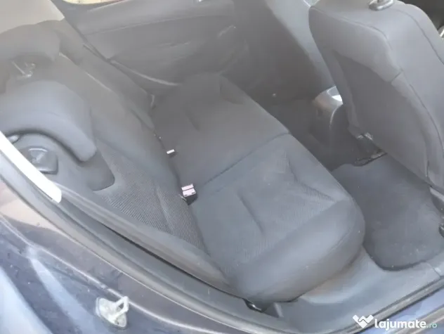 Vând Peugeot 308,an fabricație 2009,1.4 benzină și instalație gpl omologată