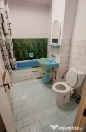 Apartament 2 camere decomandat, foarte spațios – etaj 7, bloc 1986 