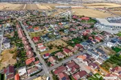 Două parcele de teren disponibile | Via Carmina | Str. C... 