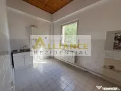 Casa individuala * 14 camere * 1550 mp teren *