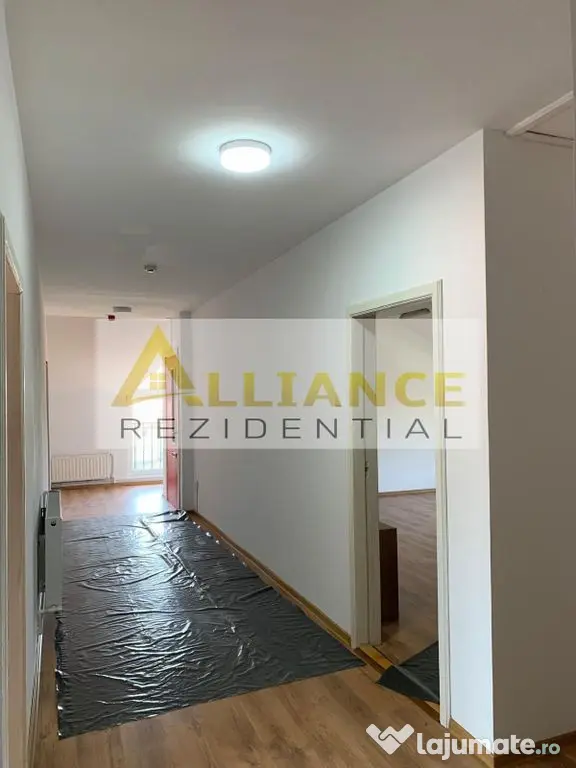 Casa individuala * 14 camere * 1550 mp teren * - Catelu (Bucuresti-Ilfov)