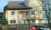 Vilă cu 7 camere de închiriat – 177 mp utili 