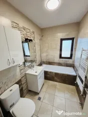 Apartament 2 camere, mobilat și utilat, cu parcare inclusă 