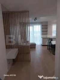 Apartament 3 camere, 77 mp, zona Vivo 