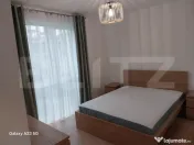 Apartament 3 camere, 77 mp, zona Vivo 