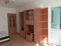 Proprietar vând garsonieră in Colentina/Cremenita,decomandată,etaj 1/10