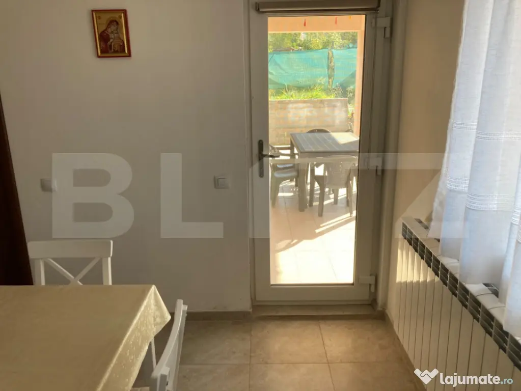 Casa pe parter, 2 dormitoare, Zona Simnicul de sus - Simnicu De Sus (Dolj)