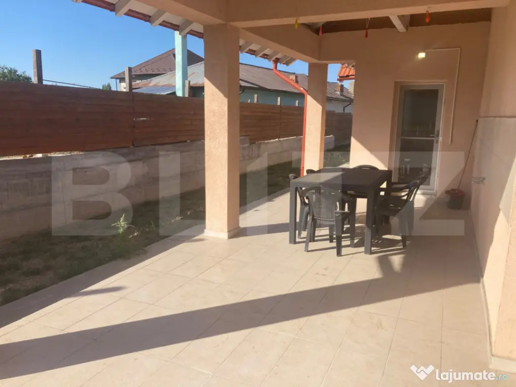Casa pe parter, 2 dormitoare, Zona Simnicul de sus - Simnicu De Sus (Dolj)