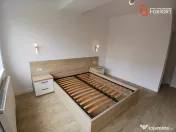 Apartament cu 3 camere, etaj 1 de vanzare, zona Girocului