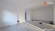 Duplex de vanzare, 3 camere pe parter + pod - Mosnita Veche 