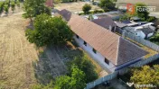 Spatiu de productie, 10 incaperi, 382 mp utili, 1800 mp tere