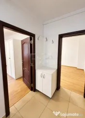 3 camere Fundeni decomandat, centrală, parcare, an 2011, 12 