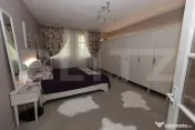 Vilă de vânzare în Corunca| Trei nivele| 320 metrii pătr 