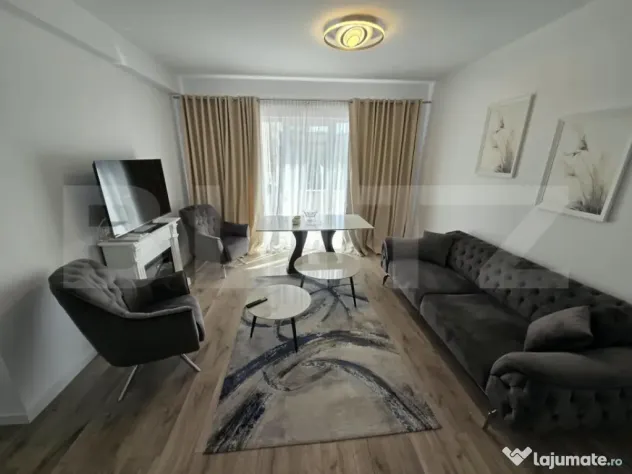 Spațiu comercial de închiriat, format din 4 apartamente + - Zalau (Salaj)