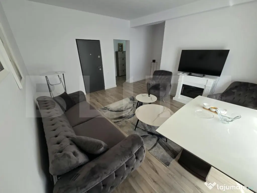 Spațiu comercial de închiriat, format din 4 apartamente + - Zalau (Salaj)