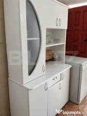 Casă renovată cu farmec istoric, livadă și 3.600 mp de t