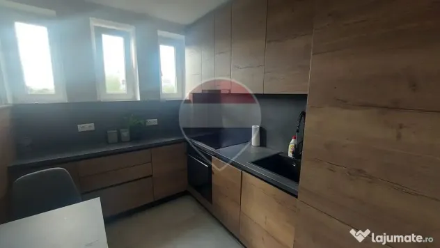 Apartament cu 2 camere de închiriat pe B-dul Decebal, Oradea, Bihor - Oradea (Bihor)