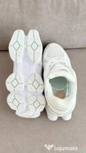 Adidasi New Balance triplewhite