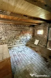 Casă în Valea Viilor – proprietate spațioasă cu teren de 1400 mp