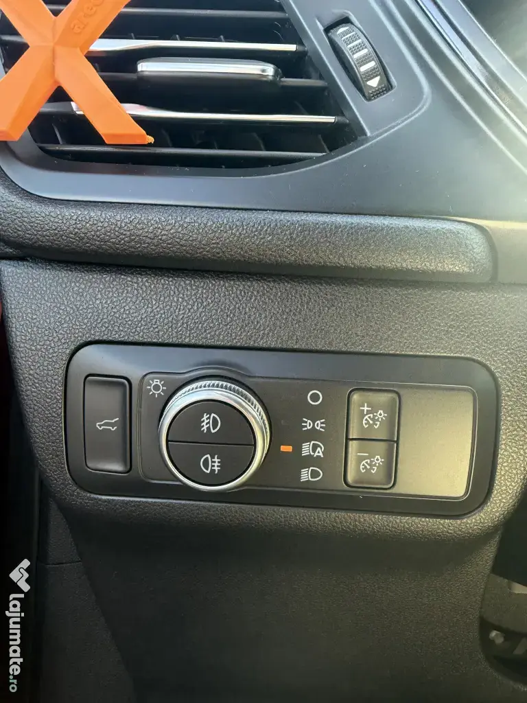 Ford Kuga ST-Line X 2.0 EcoBlue 190CP 4x4 Automatǎ | Distronic | B&O