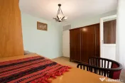 1 Mai - 3 camere decomandat 71mp 2 băi 2 balcoane etaj 2/4 