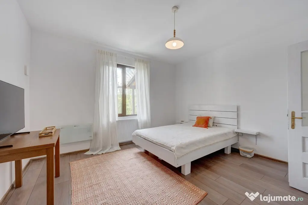 Provita de Sus, Prahova, Casa renovata, Comision 0 % - Provita De Sus (Prahova)