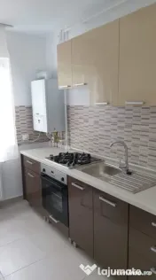 Apartament cu doua camere de inchiriat in zona Complex