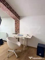 Apartament tip penthouse , terasa 15 mp, zona Porii