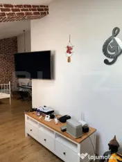 Apartament tip penthouse , terasa 15 mp, zona Porii