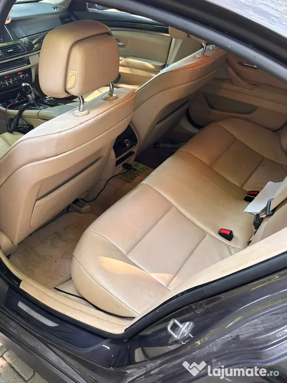 BMW 520d autoturism