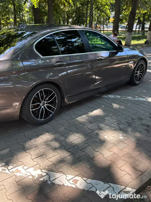BMW 520d autoturism