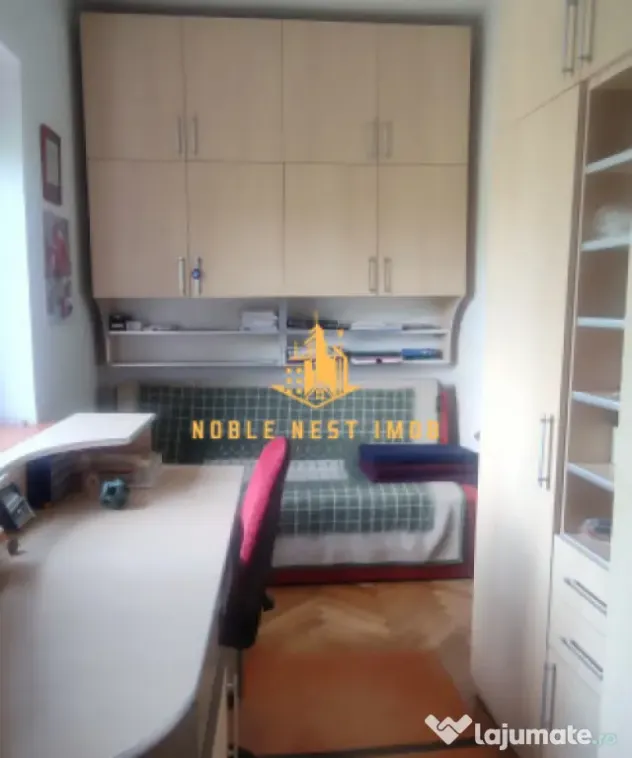 Vilă 7 camere, Strada TRIVALE, Teren 1150 mp - COMISION 0% - Pitesti (Arges)