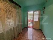 Casă cu teren generos de 5.300 mp, la doar 25 de minute de 