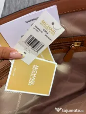 Geantă Voyage Michael Kors originală 