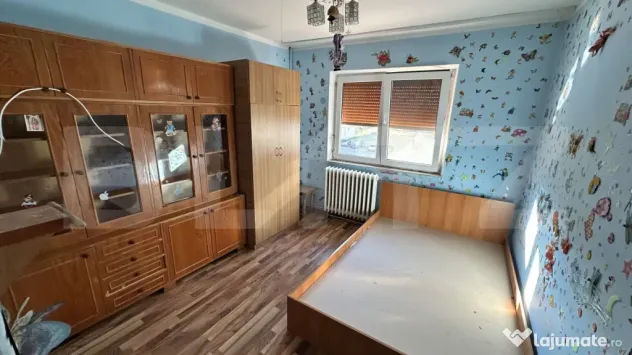 Apartament 2 camere/ etaj3/ zona Mihai Eminescu/ izolat term - Deva (Hunedoara)