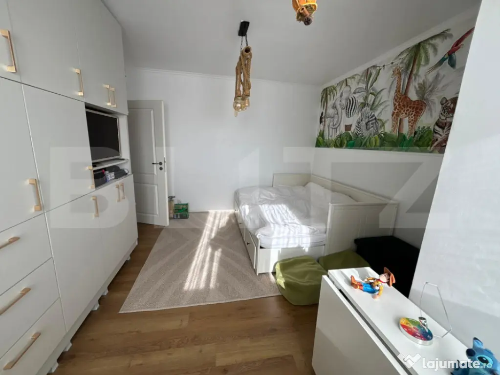 Apartament cu 3 camere, ULTRACENTRAL, RENOVAT - Ploiesti (Prahova)