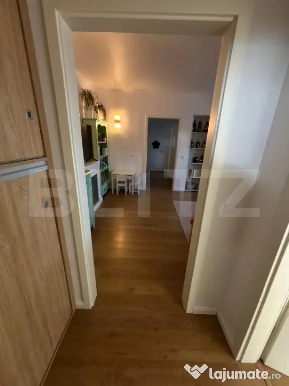 Apartament cu 3 camere, ULTRACENTRAL, RENOVAT - Ploiesti (Prahova)