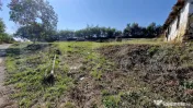 Oportunitate : Teren generos de 1618 mp cu casă demolabilă 