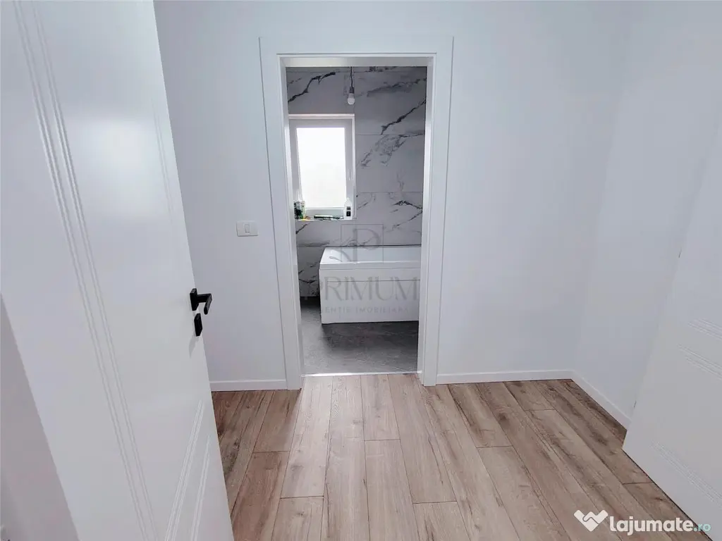 DUPLEX SPATIOS - ASFALT IN LUCRU - CURENT TRIFAZAT - Mosnita Noua (Timis)
