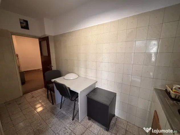 2 Camere - Bd. Unirii - Alba Iulia - Birou sau Locuinta - Bucuresti (Bucuresti-Ilfov)