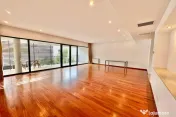 Dorobanti - Apartament 4 camere, 155 mp, cu parcare proprie. 