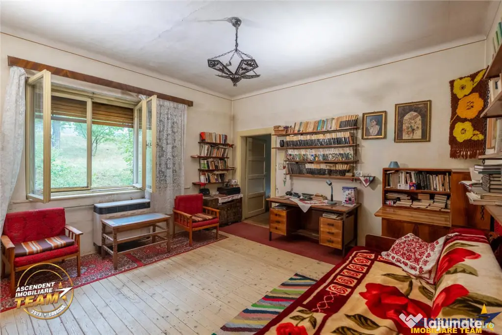 Casa cu istorie,3 camere,potential mansardare,1.840mp teren, - Covasna (Covasna)
