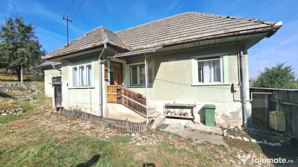 Casă de vânzare în Turcheș, Săcele – teren generos de - Sacele (Brasov)