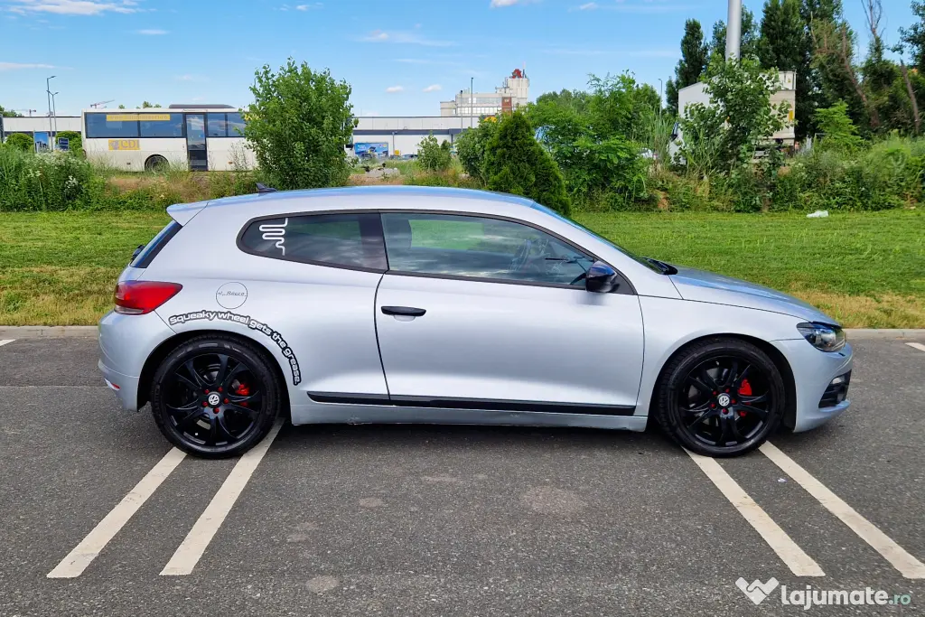 Volkswagen Scirocco 2.0 TSI 200CP DSG 6